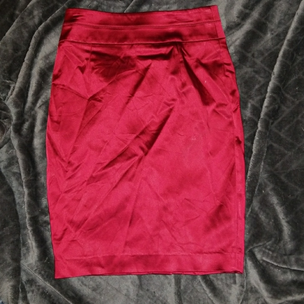 Red satin Bebe pencil skirt